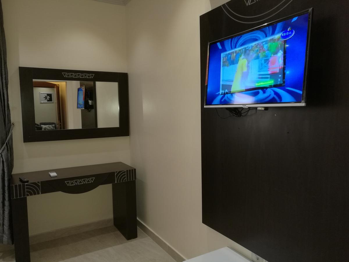 Al Ezzah Palace Hotel Suites DDjeddah Extérieur photo